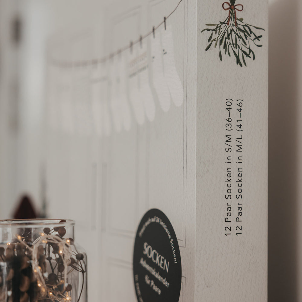 Größenangaben auf der Verpackung des Eulenschnitt Socken-Adventskalenders für Paare