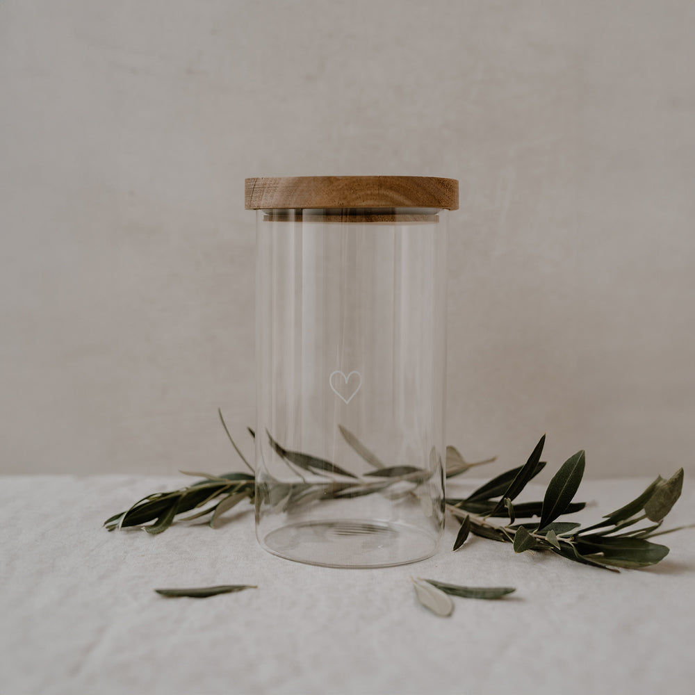 Bocaux de réserve en forme de cœur en lot