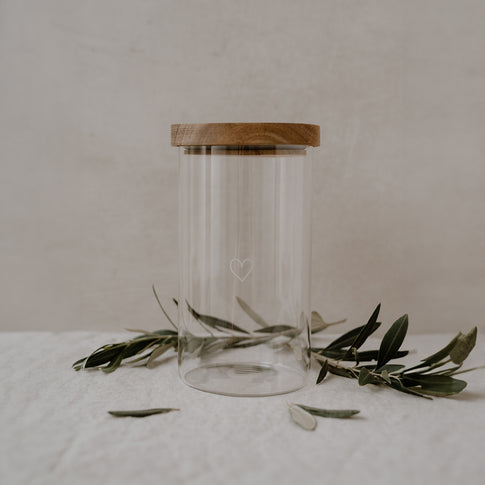 Bocaux de réserve en forme de cœur en lot