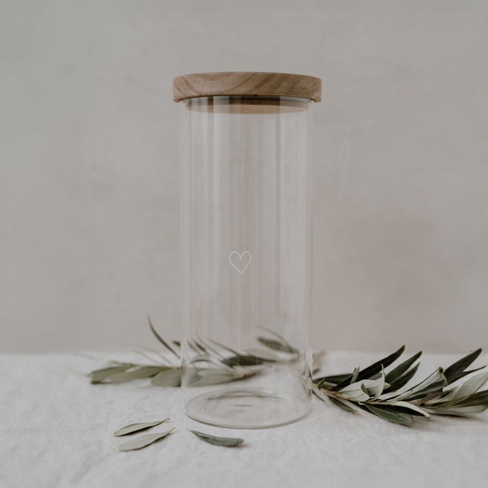 Bocaux de réserve en forme de cœur en lot