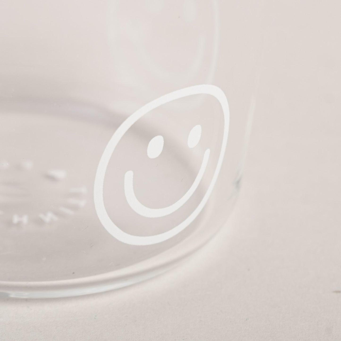 Trinkglas Smileys weiß | Eulenschnitt 