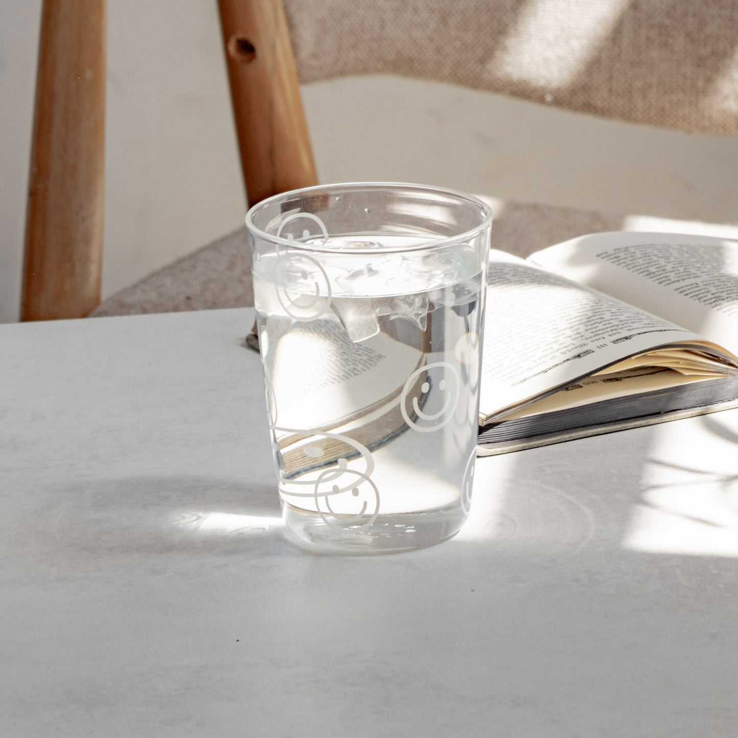 Trinkglas Smileys weiß | Eulenschnitt 