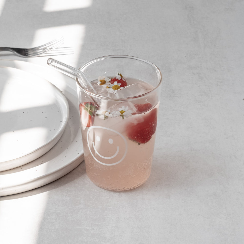 Trinkglas Smiley weiß | Eulenschnitt 