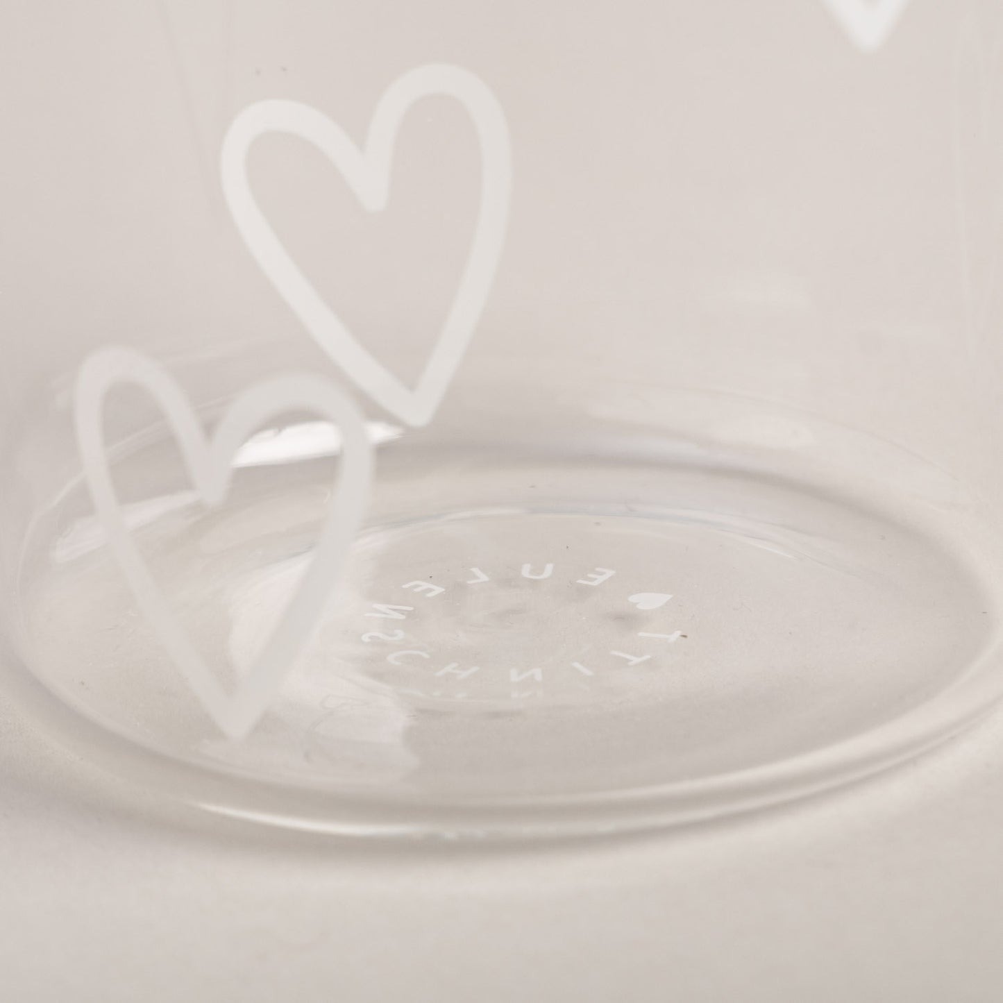 Trinkglas Herzen weiß | Eulenschnitt 