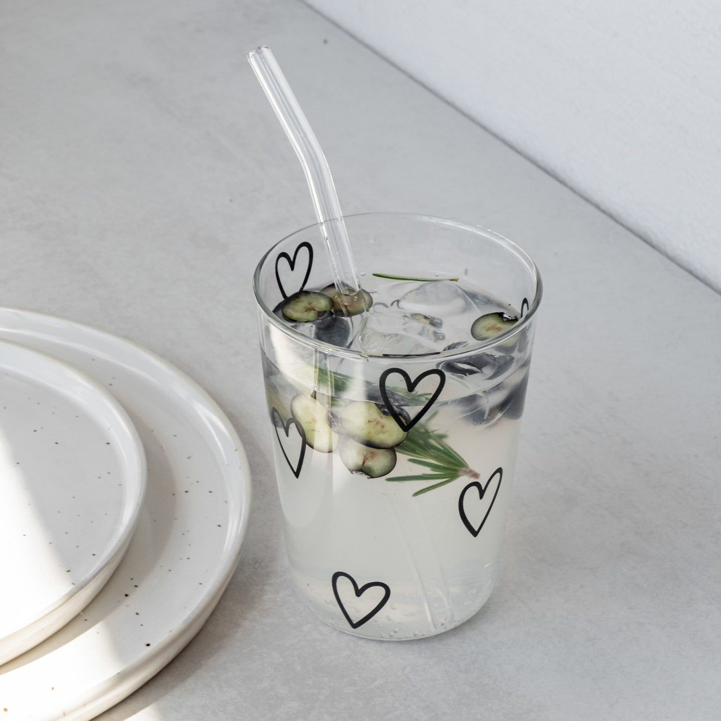 Trinkglas Herzen schwarz | Eulenschnitt 