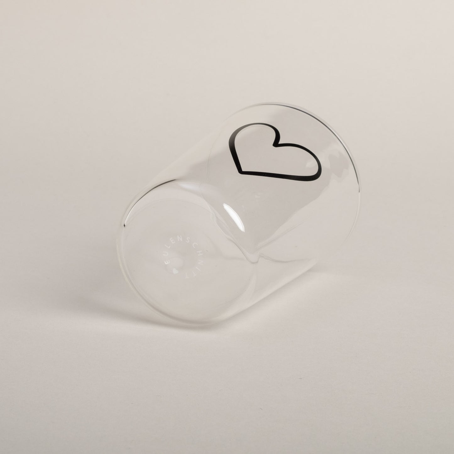 Verre à boire cœur noir