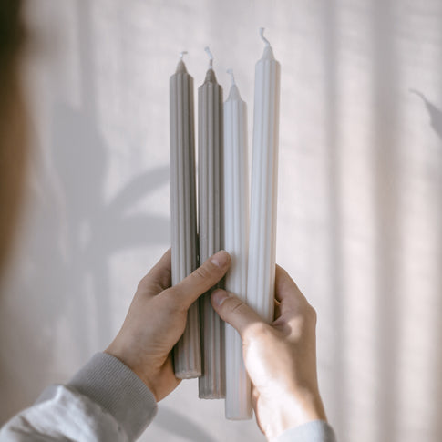 Stabkerzen grau & weiß | Eulenschnitt