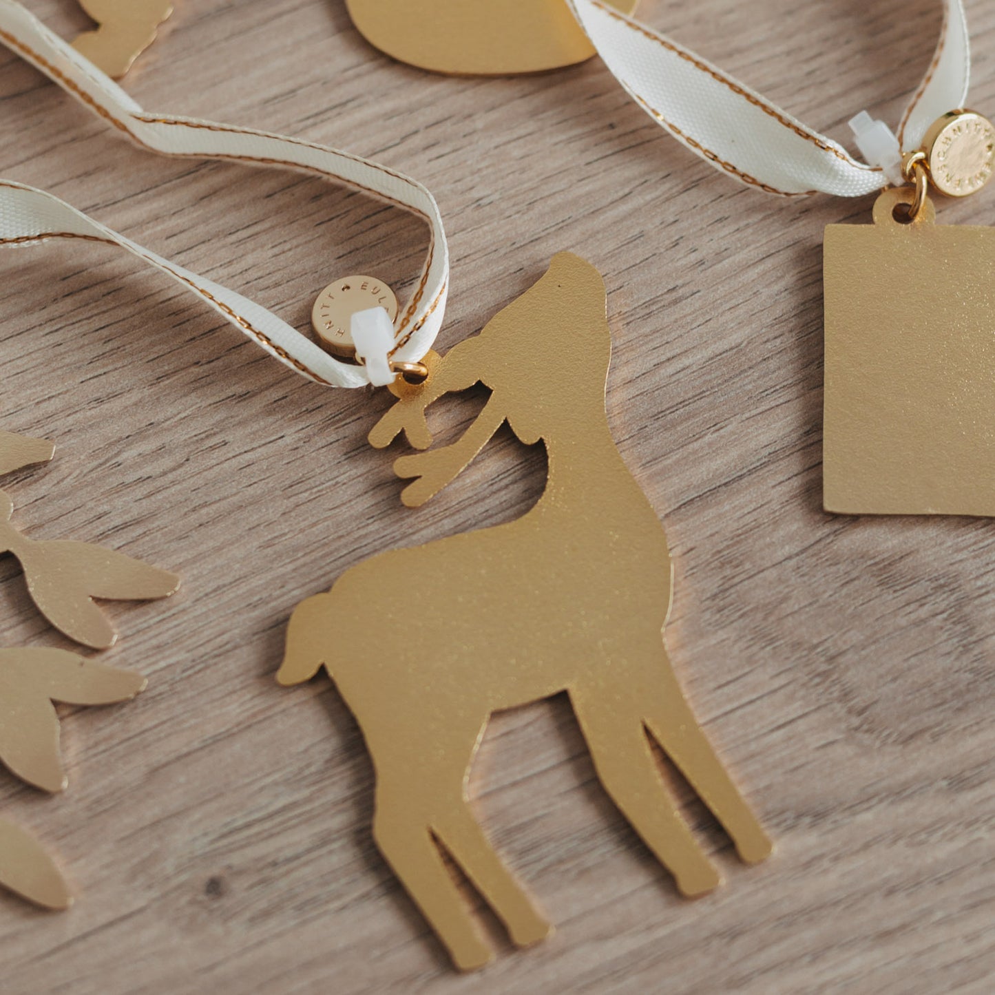 Baumschmuck Reh Rückseite | Eulenschnitt 