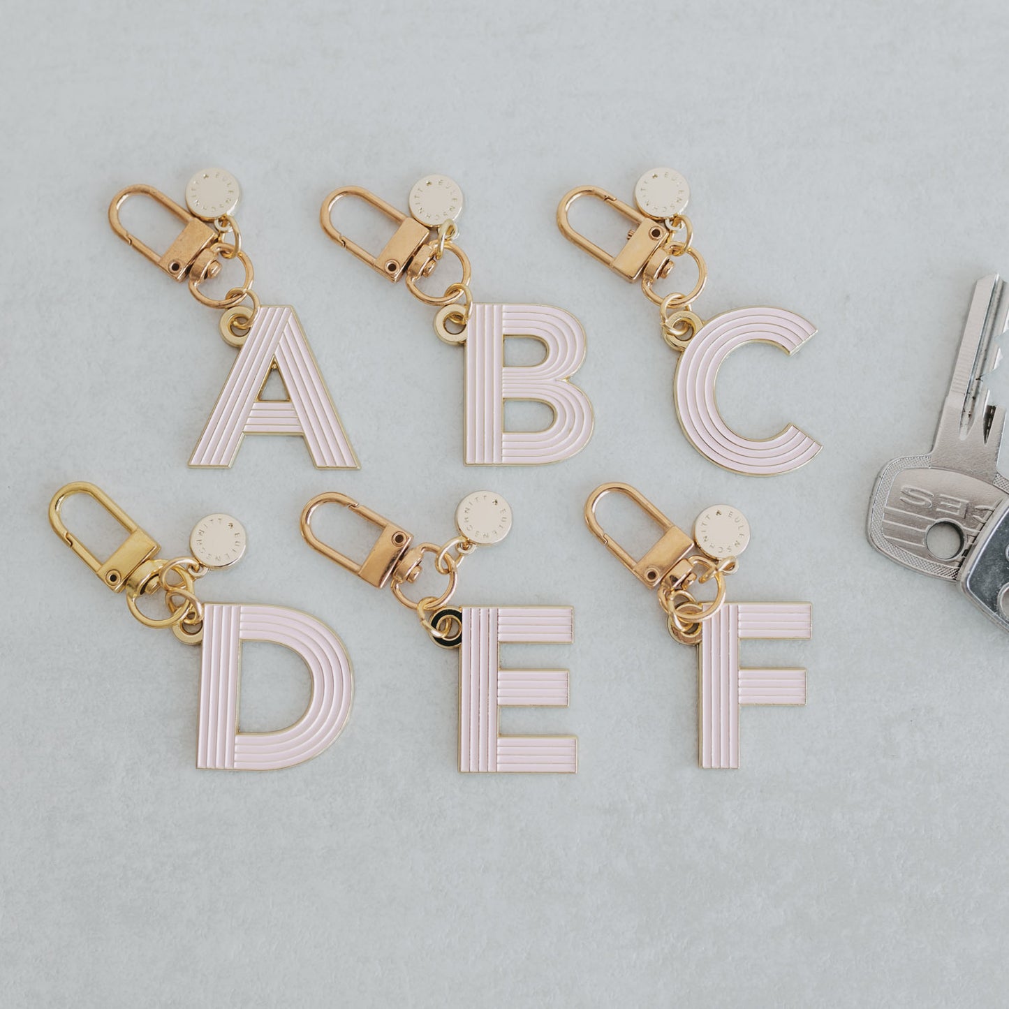 ABC Schlüsselanhänger rosa | Eulenschnitt