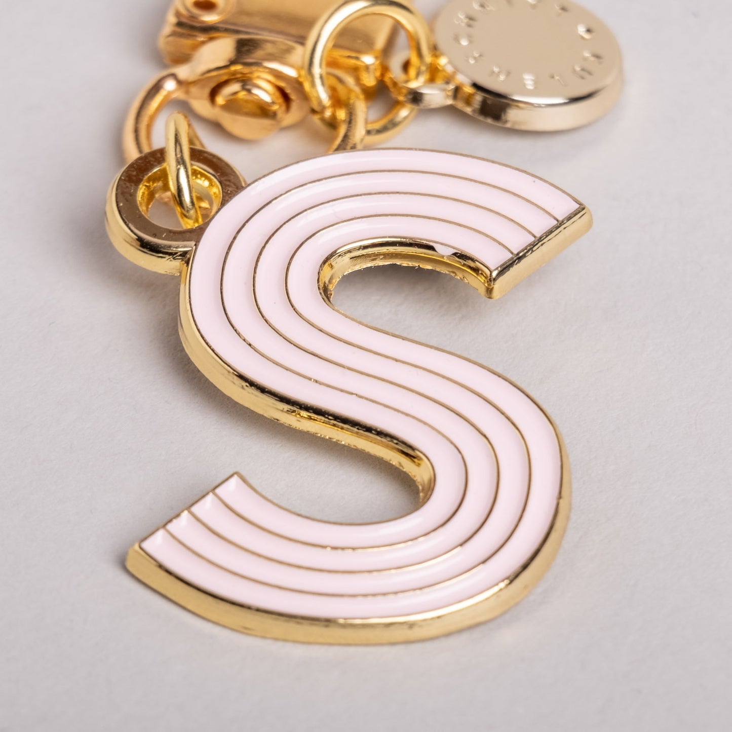 ABC Schlüsselanhänger rosa