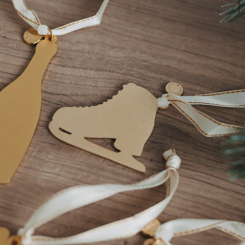 Baumschmuck Schlittschuhe von hinten | Eulenschnitt 