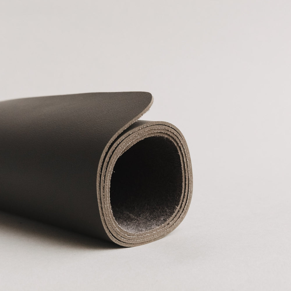 Schreibtischunterlage Smiley anthrazit | Eulenschnitt 