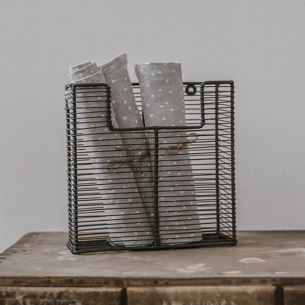 Petit panier suspendu en fil 21 x 21 cm