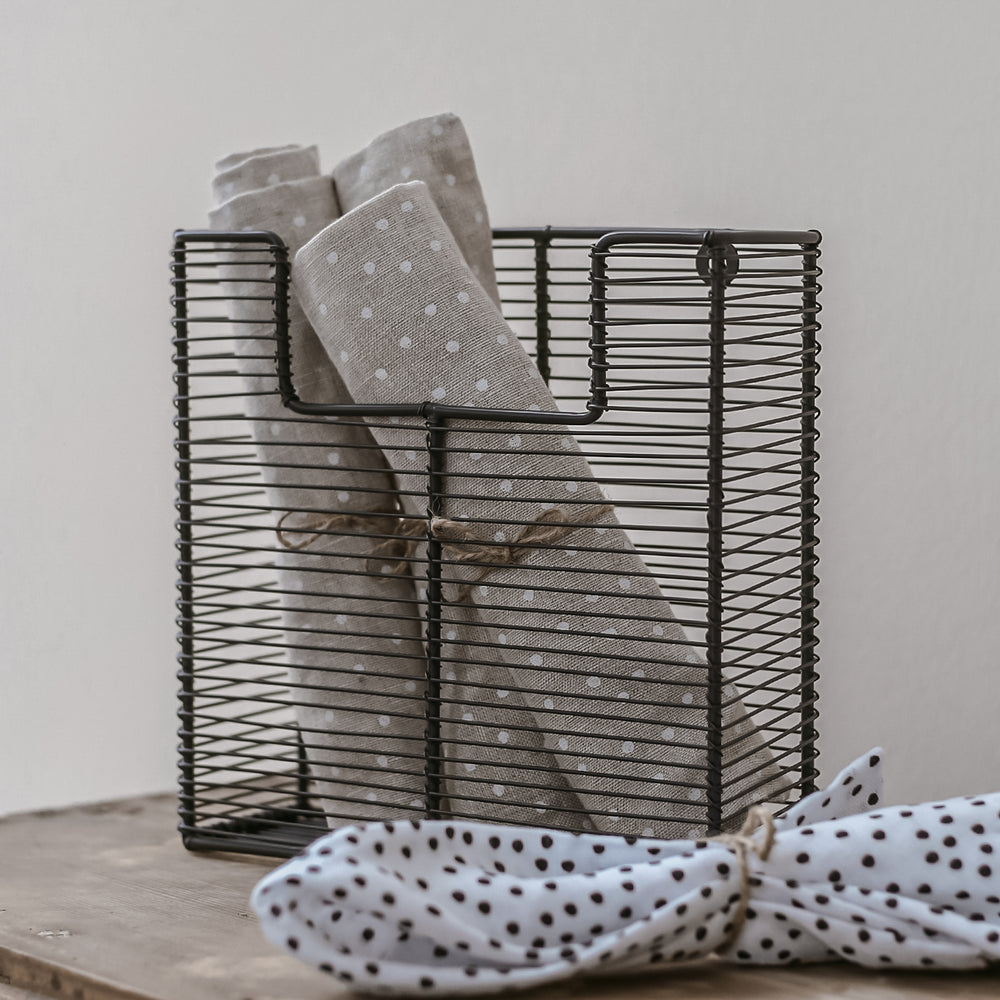 Petit panier suspendu en fil 21 x 21 cm