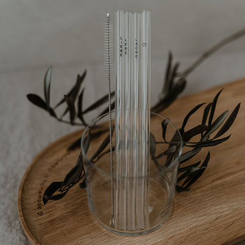 Strohhalme Lebe Liebe Lache schwarz aus Glas 20cm im 4er Set