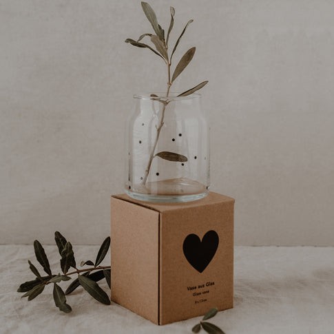 Vase en verre petits pois