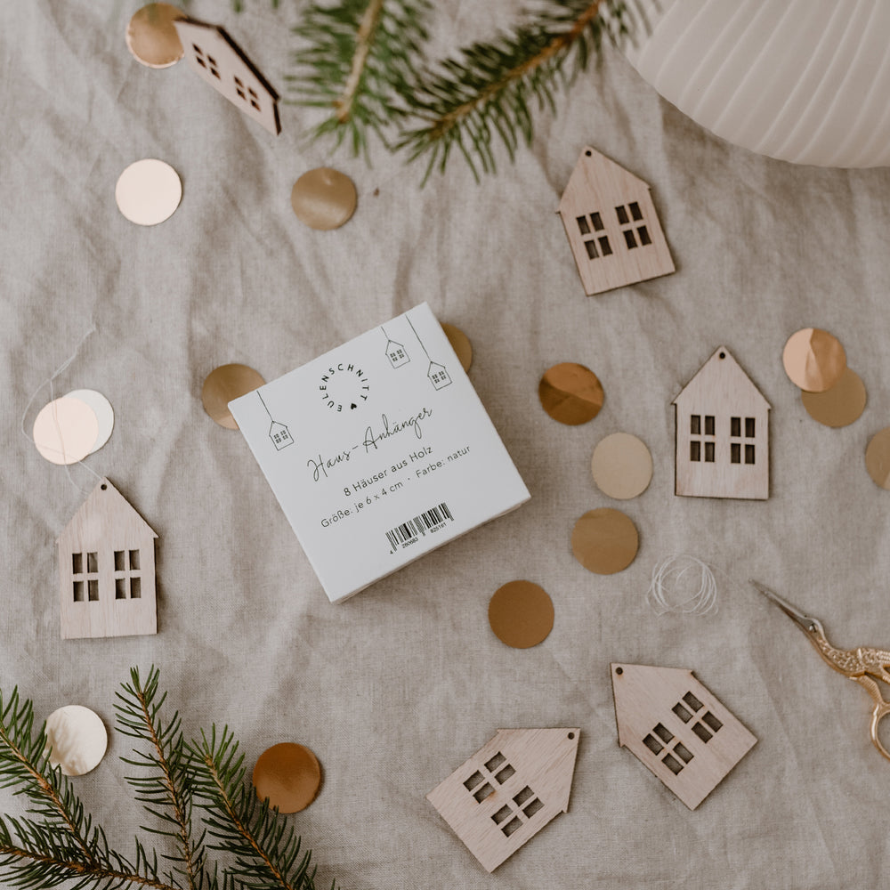 Pendentif en bois maison nature en lot de 8