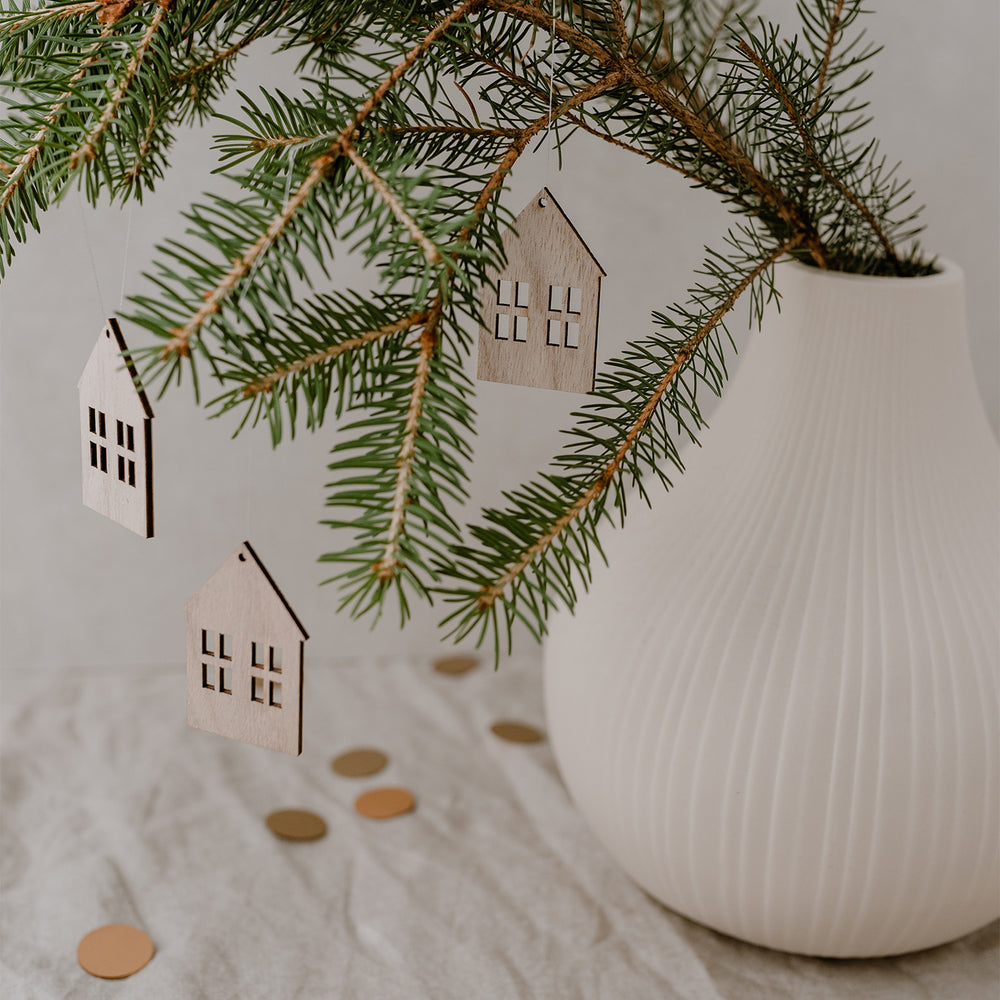 Pendentif en bois maison nature en lot de 8