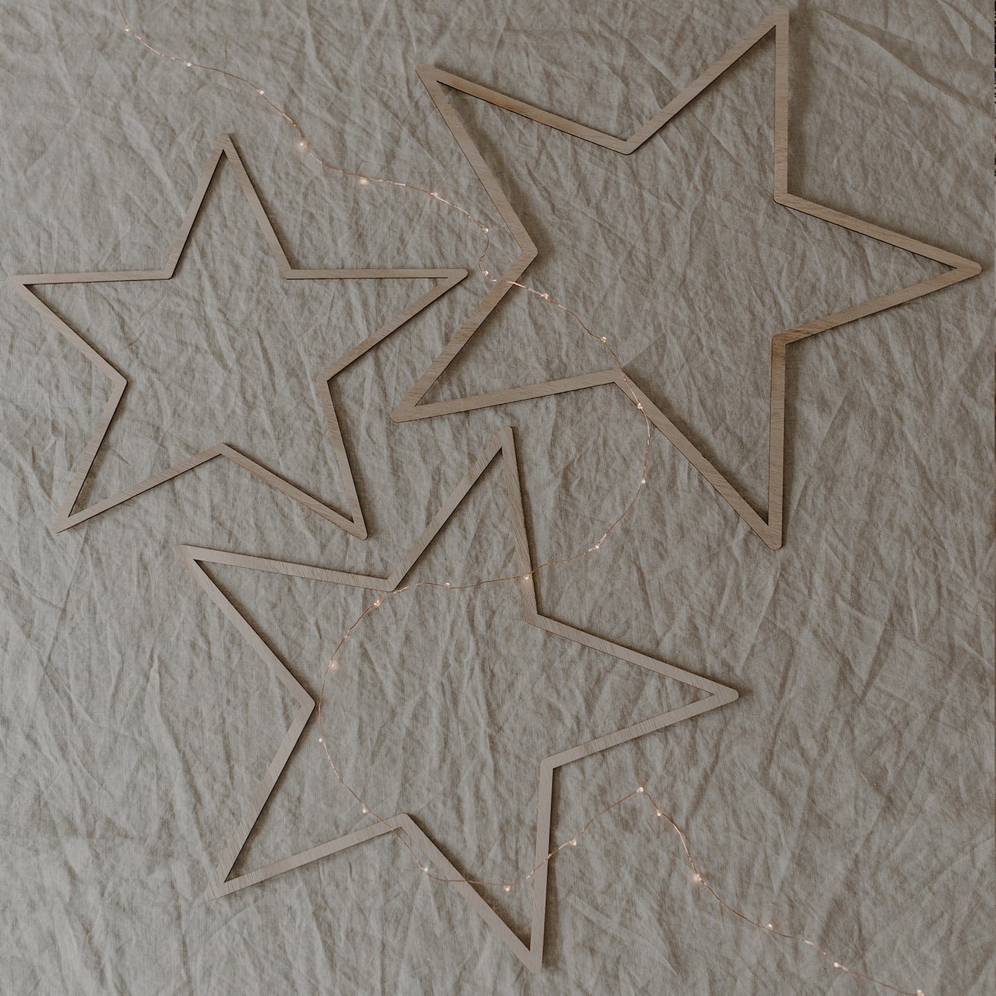 Couronne en bois Étoile Naturelle en lot de 3