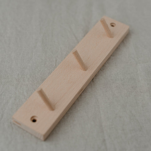 Barre à crochets avec porte-cartes 25 cm