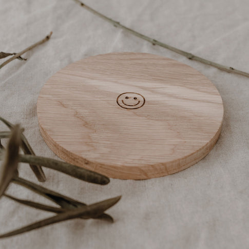 Dessous de verre en chêne Smiley