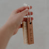 Brosse à ongles Lebe Liebe Lache