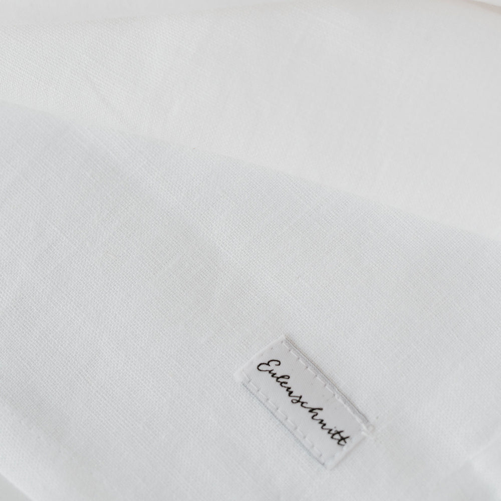 Chemin de table en lin blanc